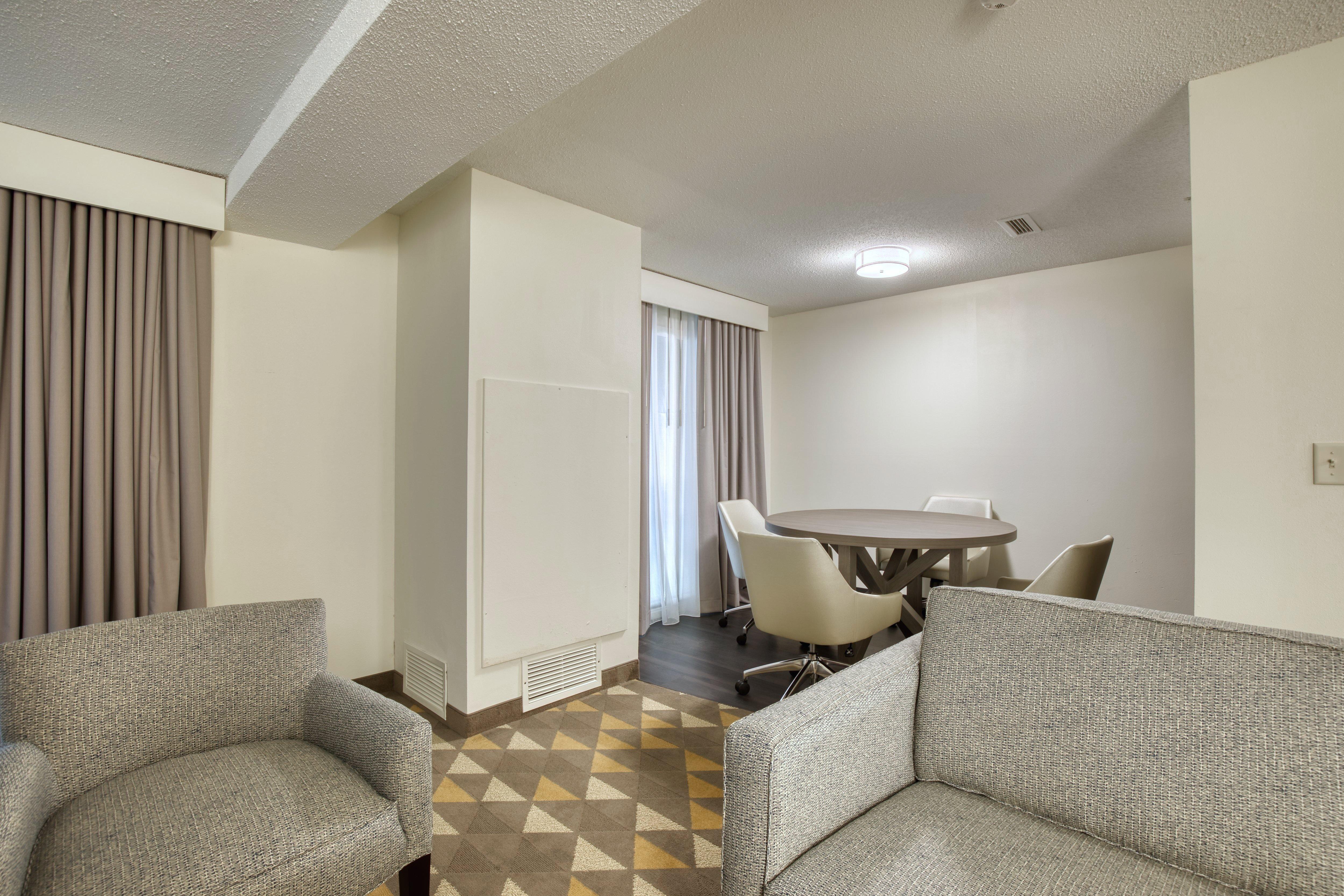 Holiday Inn Hotel & Suites Madison West - Middleton By Ihg Buitenkant foto