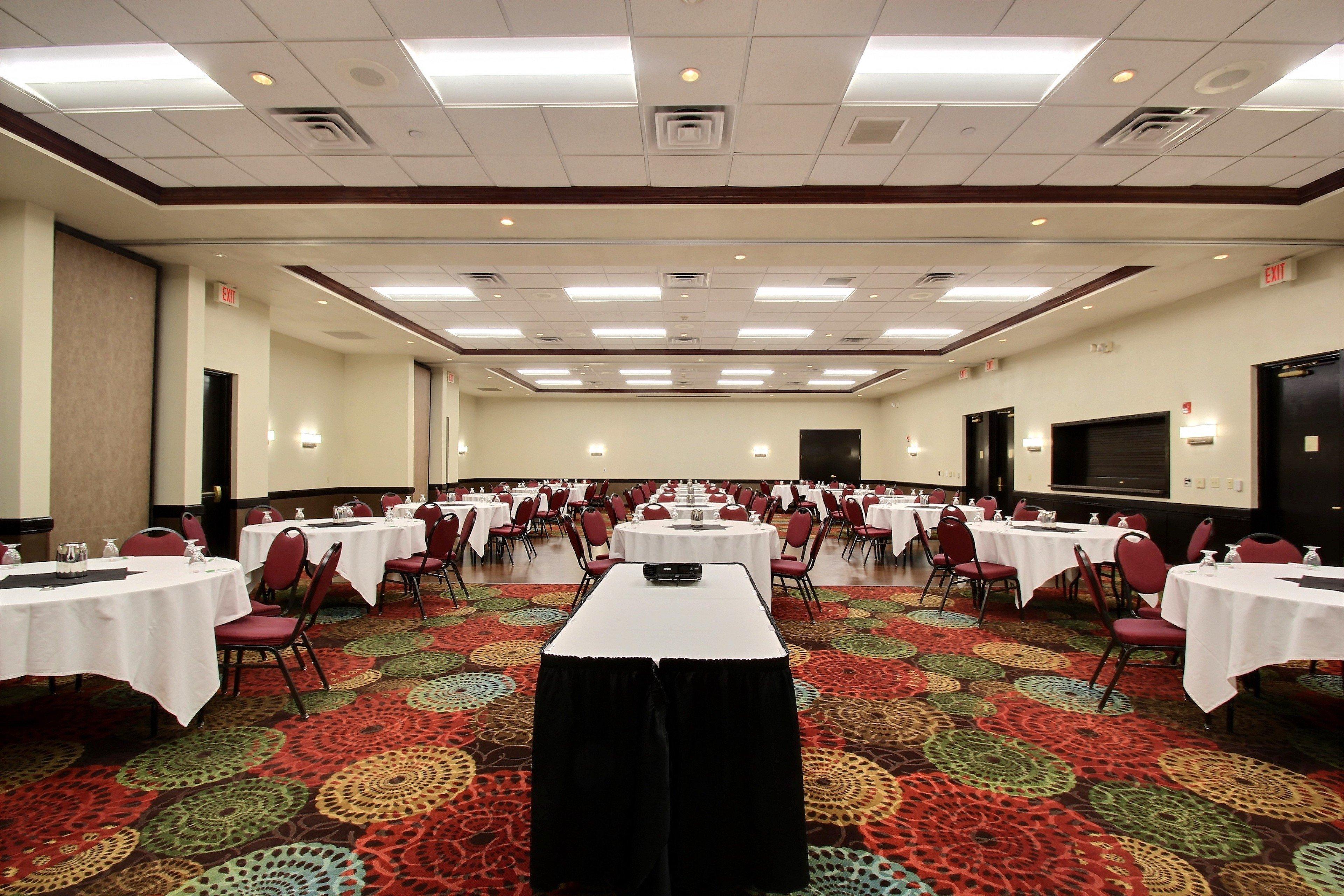 Holiday Inn Hotel & Suites Madison West - Middleton By Ihg Buitenkant foto