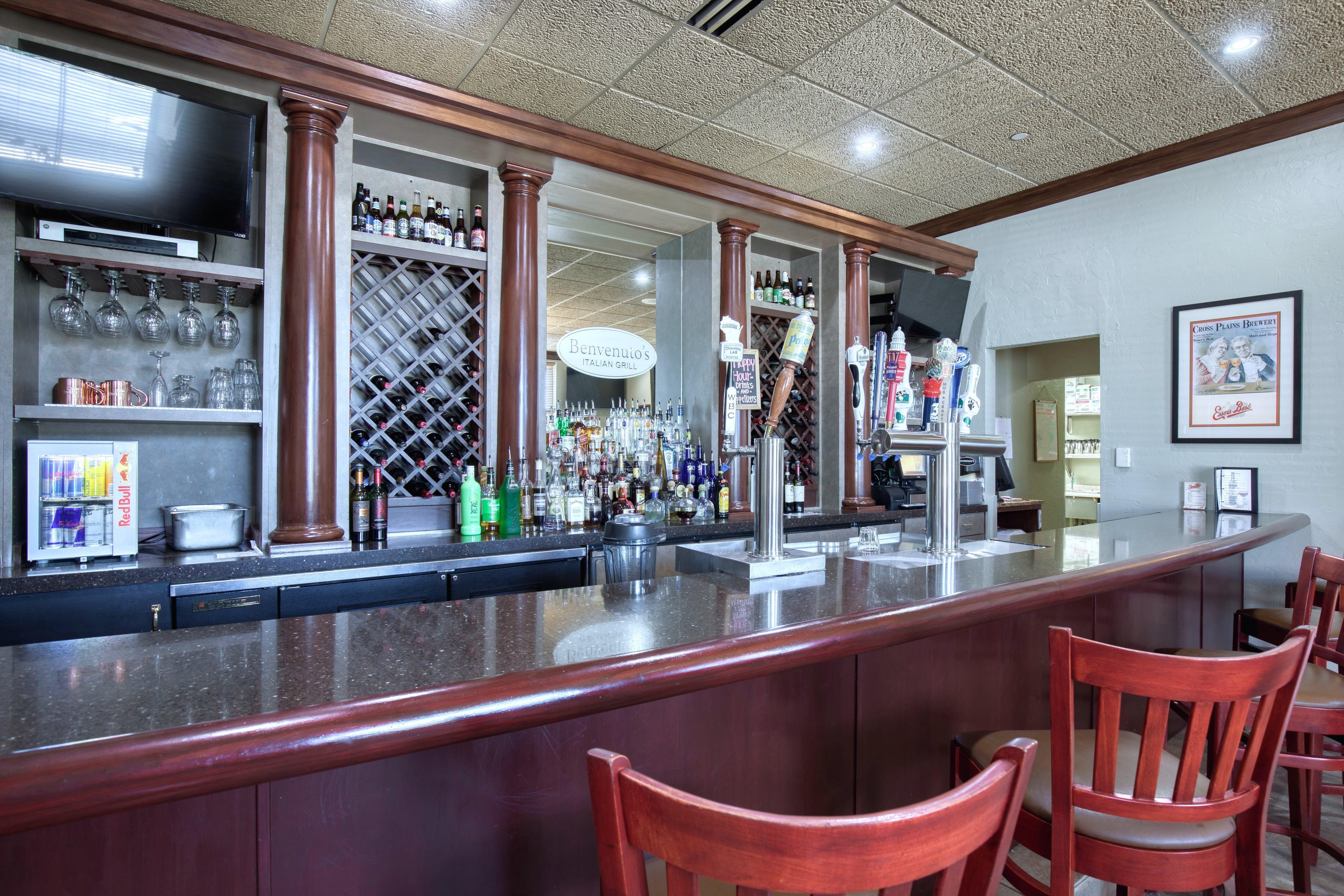 Holiday Inn Hotel & Suites Madison West - Middleton By Ihg Buitenkant foto