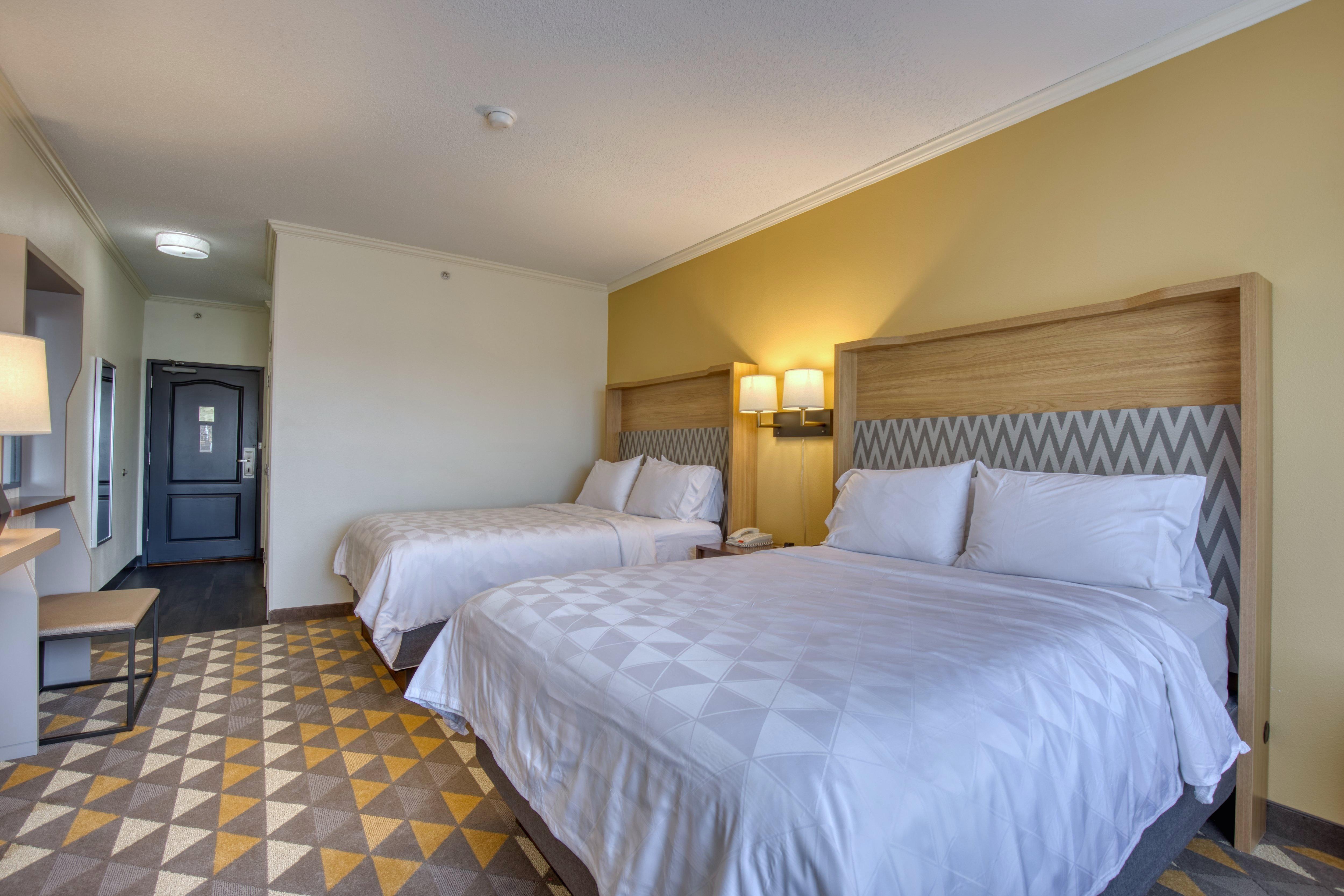 Holiday Inn Hotel & Suites Madison West - Middleton By Ihg Buitenkant foto