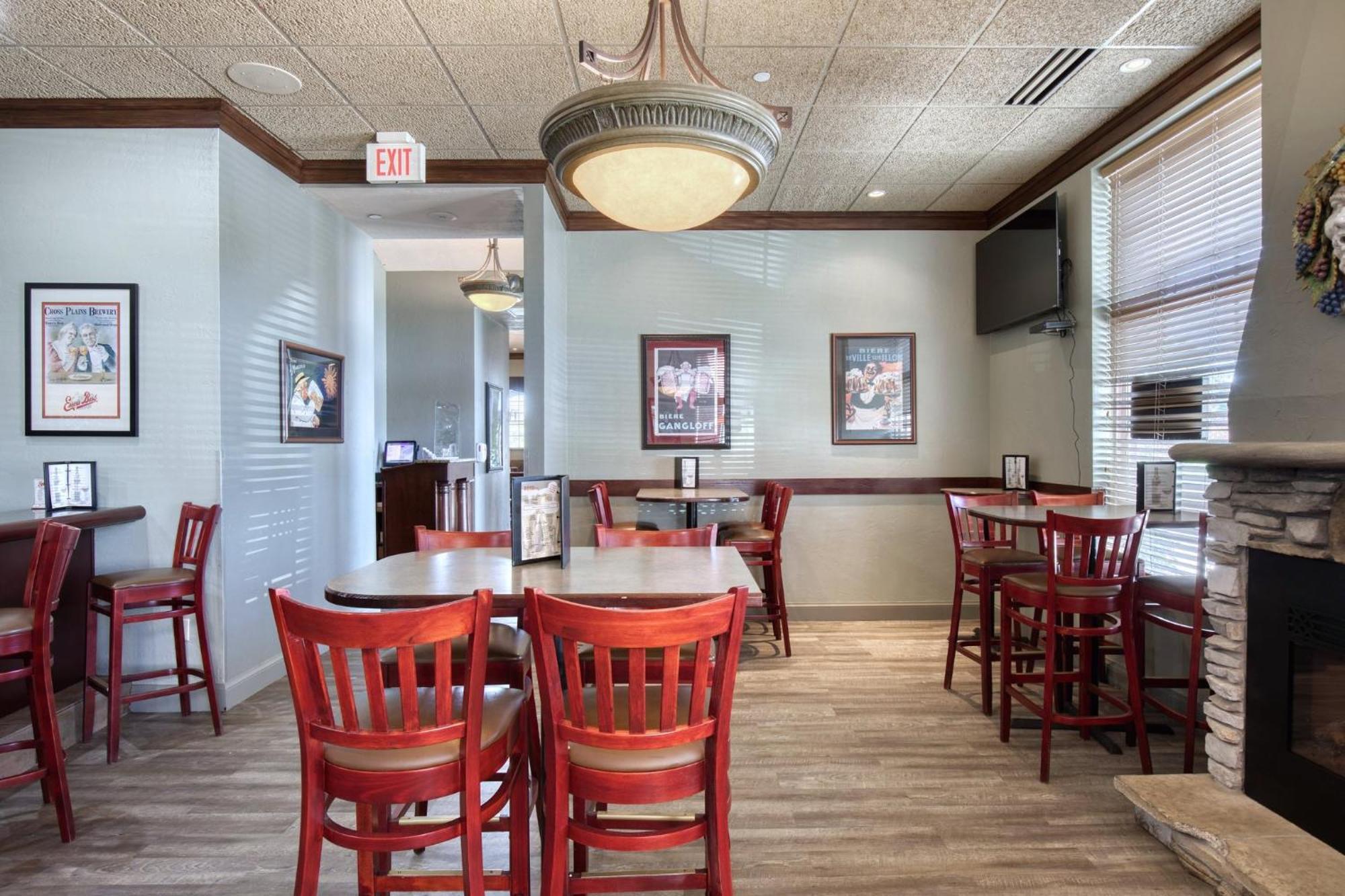 Holiday Inn Hotel & Suites Madison West - Middleton By Ihg Buitenkant foto